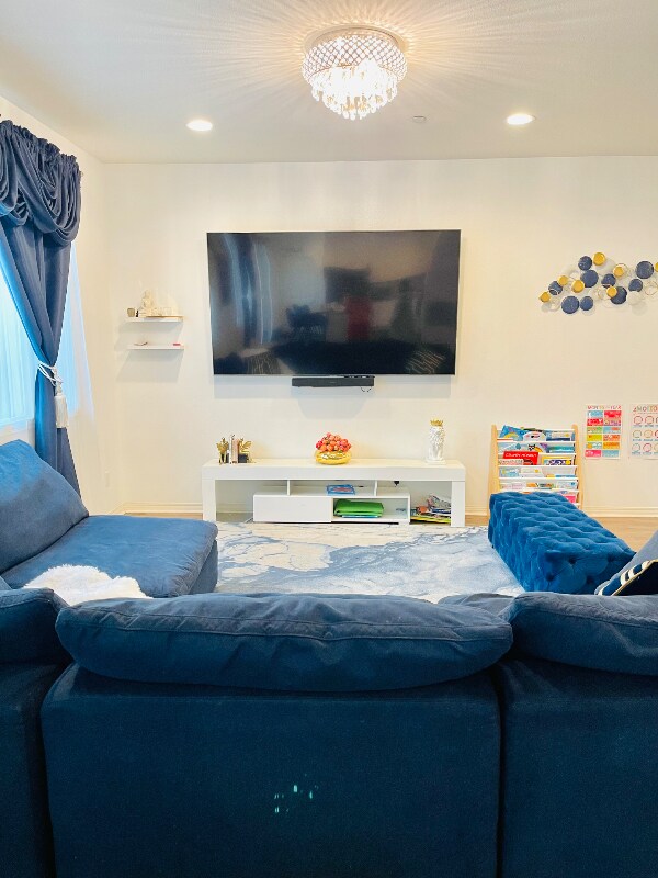 Foto principal - 5615 Garibaldi Way