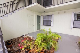 Building Photo - 2301 Sabal Ridge Ct