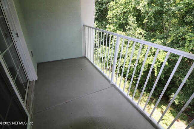 Foto del edificio - 8241 Pelican Landing Rd