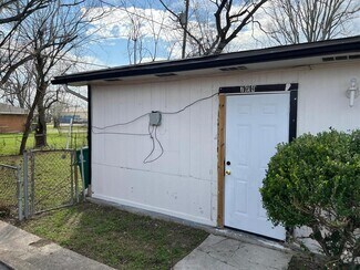 Building Photo - 7610 Red Robin Ln
