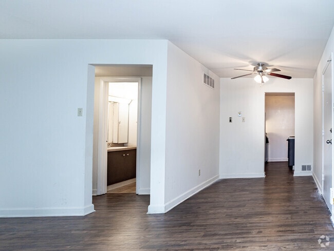 Interior Photo - Pear Tree