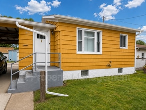 Building Photo - 816 2nd Ave SW