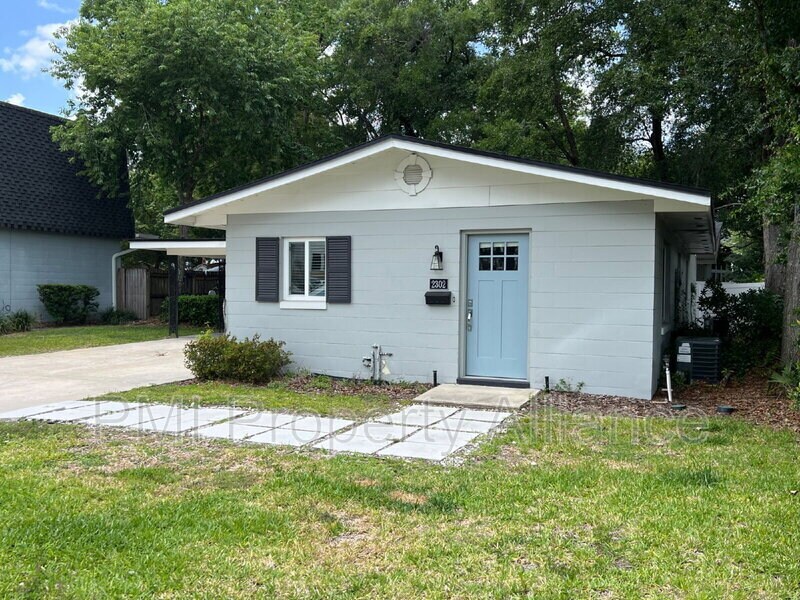 Foto principal - 2302 Elizabeth Ave