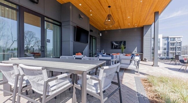 Foto del edificio - 305 Prine Pl