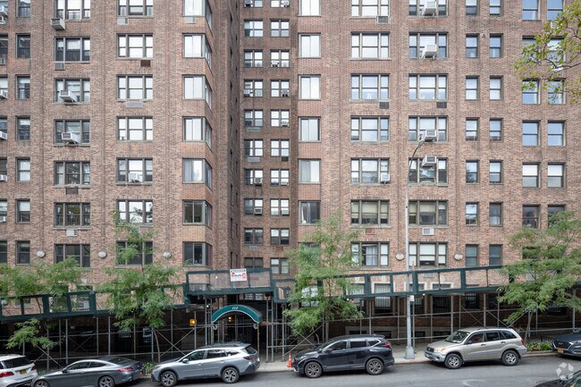 Foto del edificio - 152 E 94th St