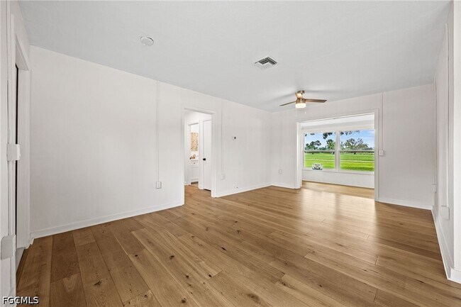 Foto del edificio - 1442 Olmeda Way