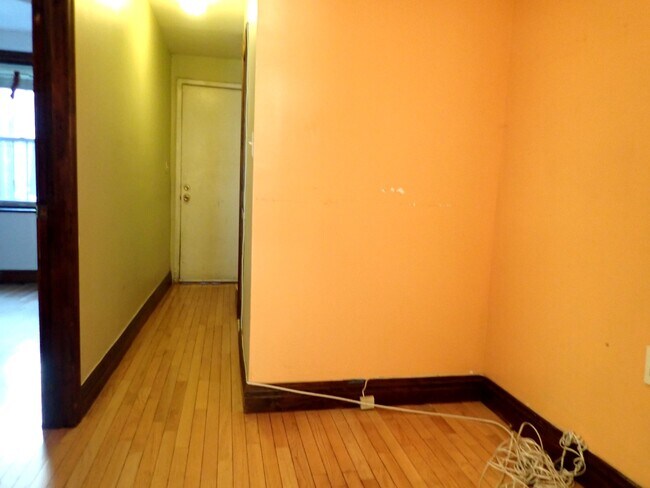 Building Photo - 43 Brevoort Pl