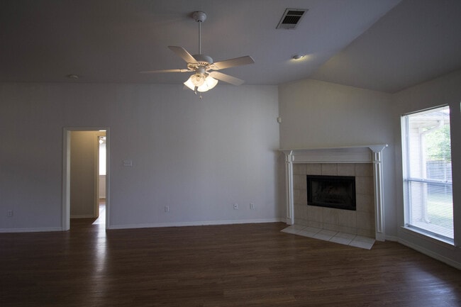 Building Photo - 5208 Whiting Way