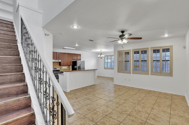 Building Photo - 9813 Sandhill Dr