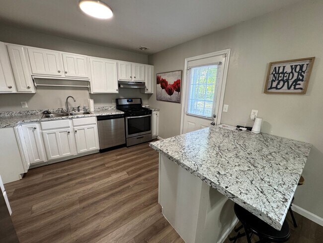 Foto del edificio - 3 Bedroom 2 Bath house in Bettendorf