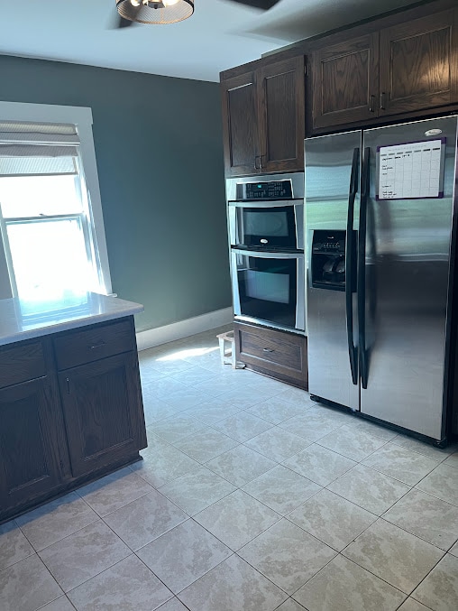 Building Photo - 821 3rd St