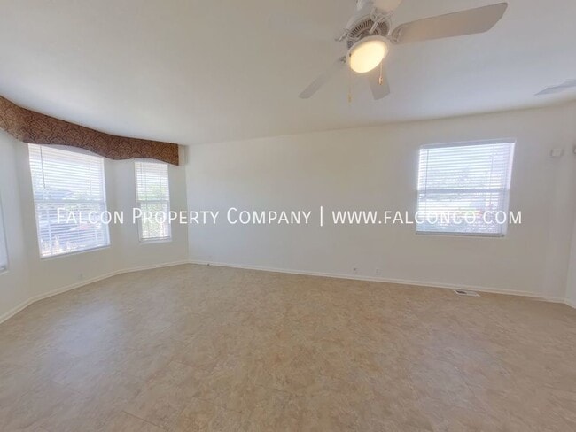 Photo - 2274 Saint Paul Dr Apartment