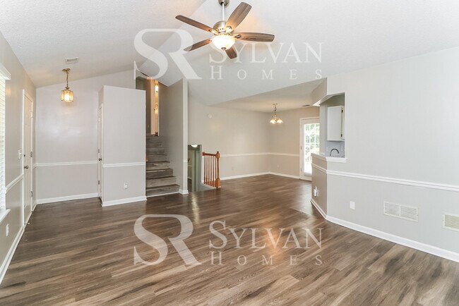 Foto del edificio - Life Just Got Better!