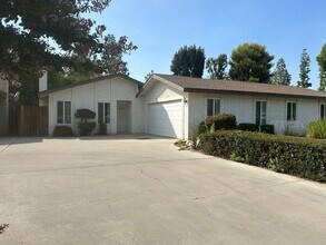 Building Photo - 409 Quailridge Rd