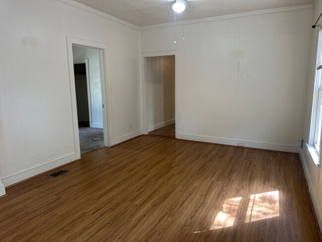Foto del edificio - Charming Home with Modern Updates in Leesburg!