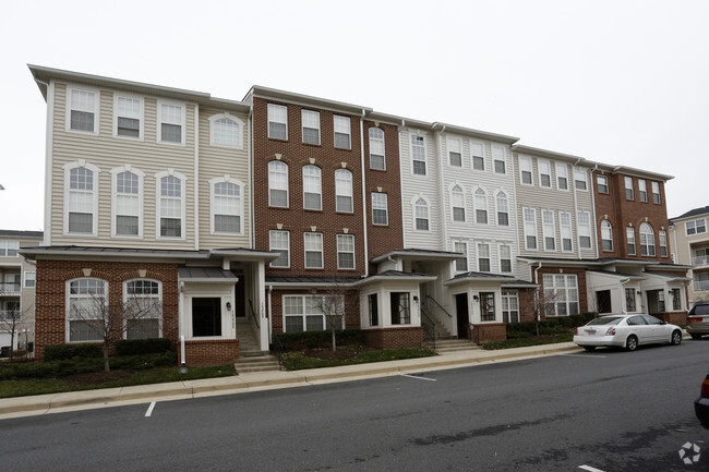 Building Photo - Centreville Crossing