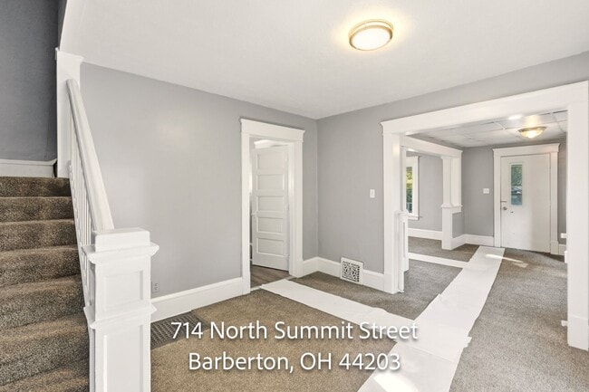 Building Photo - Three bedroom two bathroom home for rent