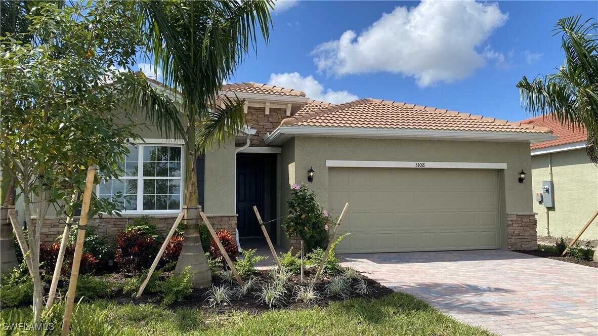 Foto principal - 3108 Royal Gardens Ave