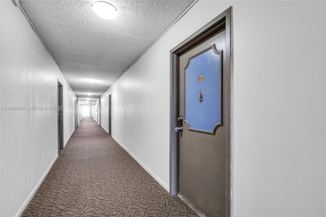 Building Photo - 13155 Ixora Ct