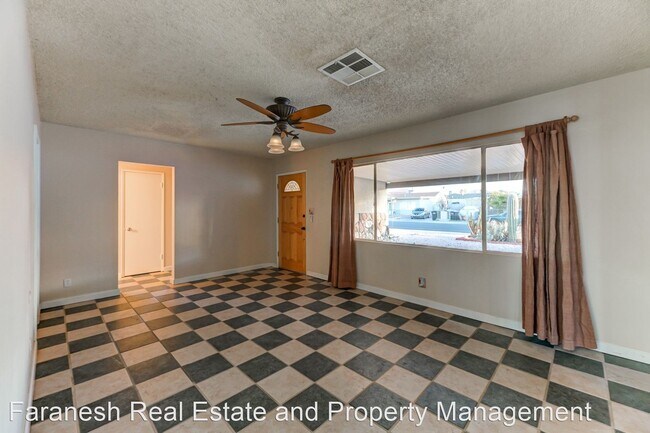 Building Photo - 3 br, 1 bath House - 136 Fir Street