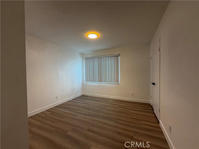 Building Photo - 8414 Owensmouth Ave