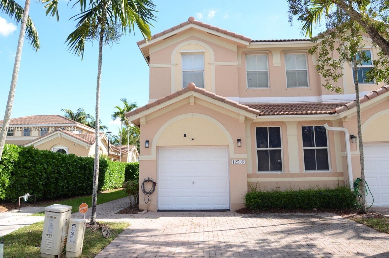 Foto principal - 12505 SW 124th Ct