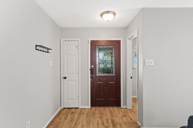 Foto del edificio - 21011 Emery Mills Ln