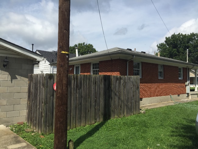 Photo - 1400 Sale Ave House