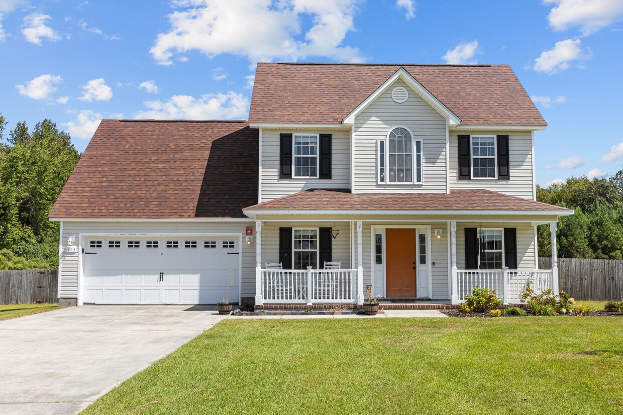 Foto principal - 203 Reid Ct S