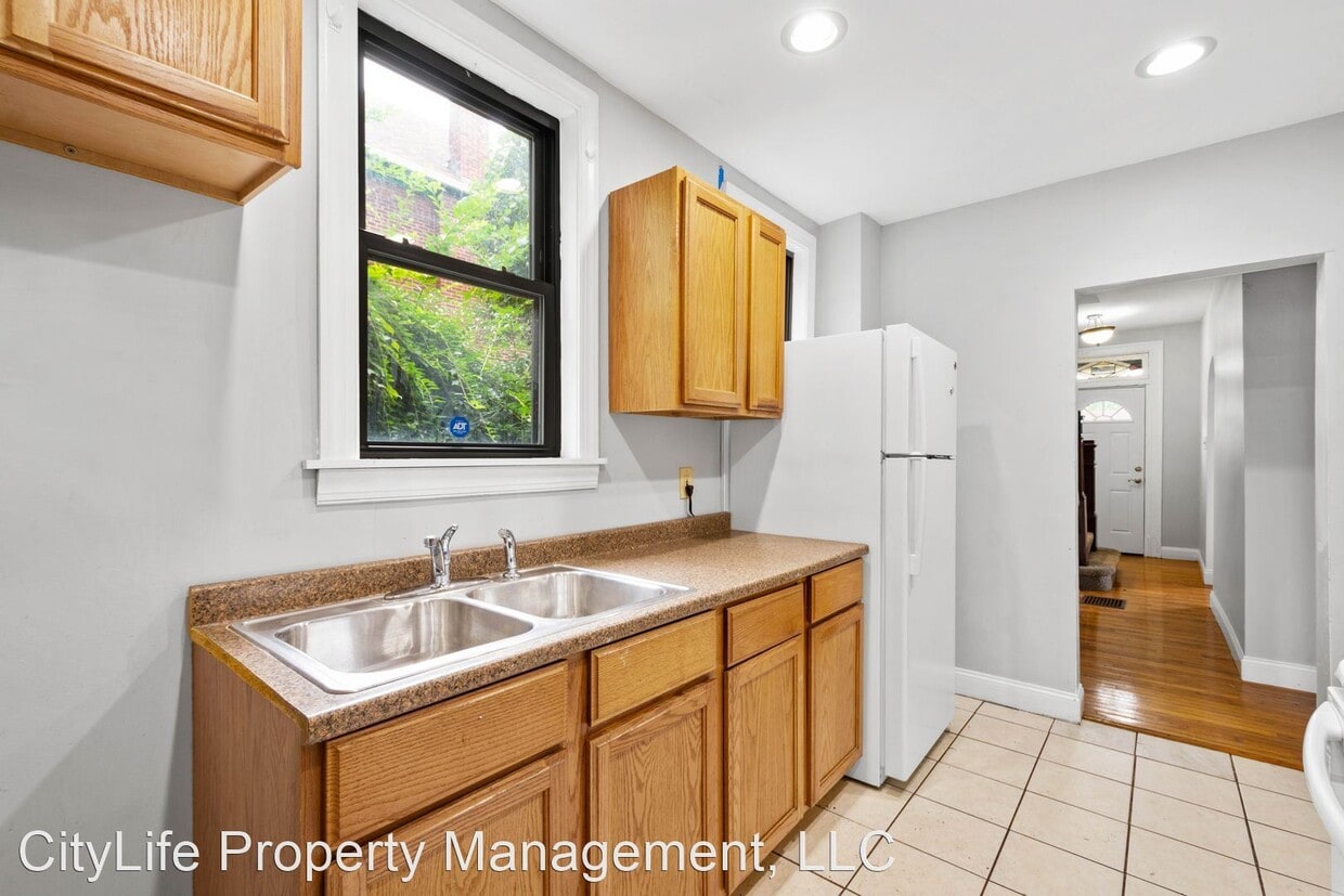 Primary Photo - 4 br, 2 bath House - 334 Overbrook Blvd