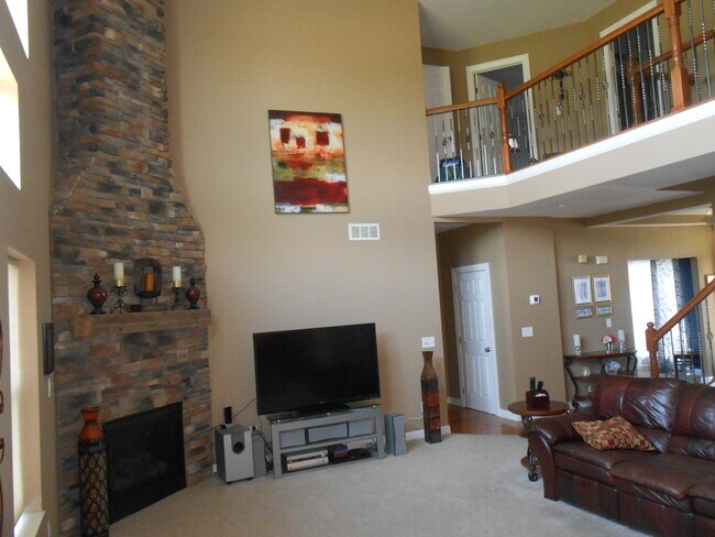 Foto del edificio - 8006 Caraway Ave