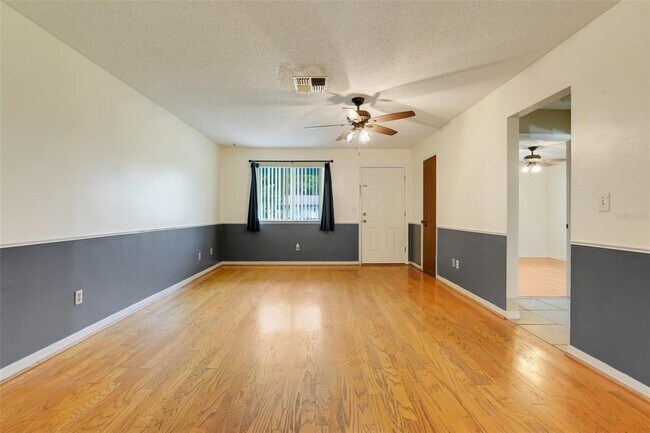 Foto del edificio - 1407 Louisiana Ave