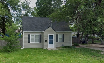 Building Photo - 2912 SW 17th St