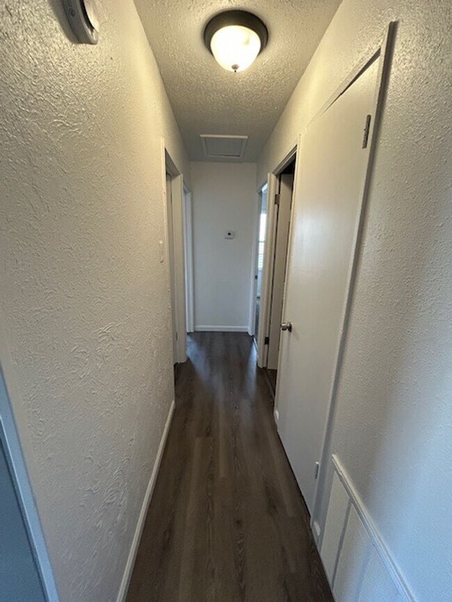Foto del edificio - **LIMITED TIME**1/2 OFF DEPOSIT**Beautiful 3bd/1bath