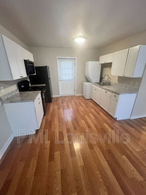 Photo - 1302 Main St Apartment