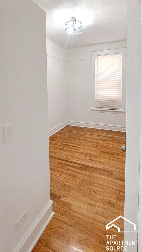 Foto del edificio - 4050 W Hirsch St