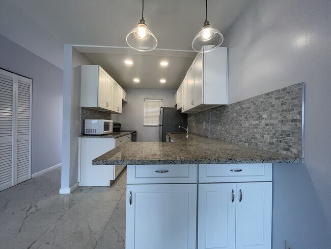 Photo - 500 SW 2nd Ave Townhome