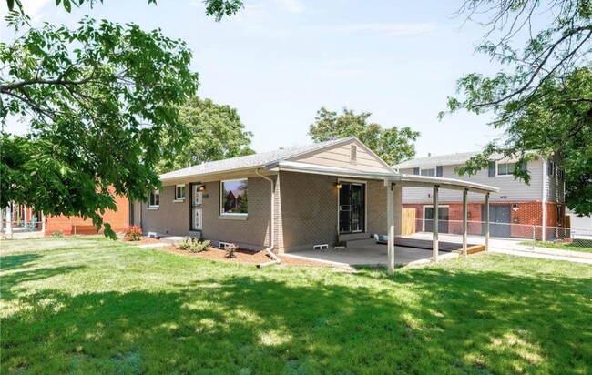 Photo - 1475 W 43rd Ave (Denver, CO) House