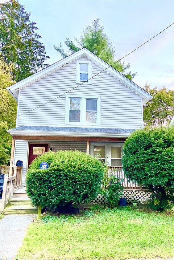 36 Wilmar Terrace, Poughkeepsie, NY 12601 House Rental in