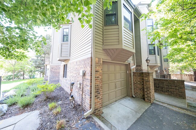 Foto del edificio - 2934 Monterey Ave S