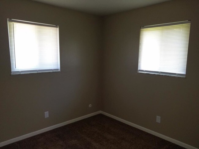 Building Photo - 211 S. Kimble Dr Bloomington, IN 47404