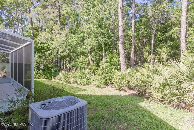 Foto del edificio - 8543 Glenbury Ct N