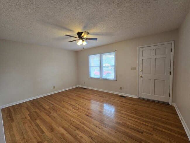 Foto del edificio - 2604 Geneva Ct