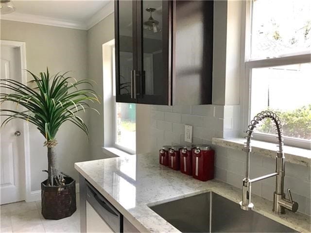 Foto del edificio - 5519 Ariel St