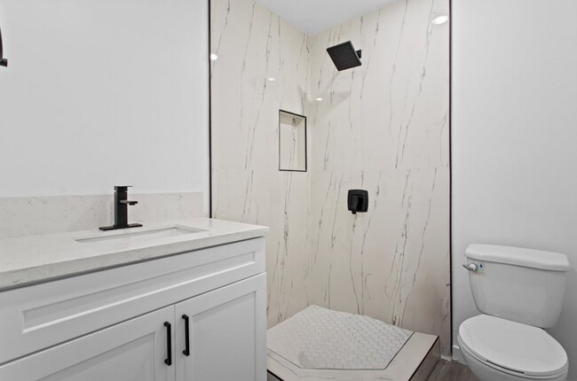 Foto del edificio - 442 E 118th St