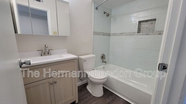 Foto del edificio - 59 Cedar Ridge Dr