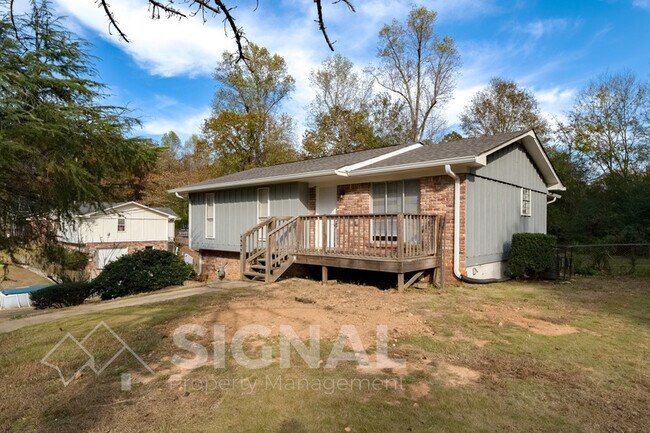 Building Photo - 4848 Shady View Dr