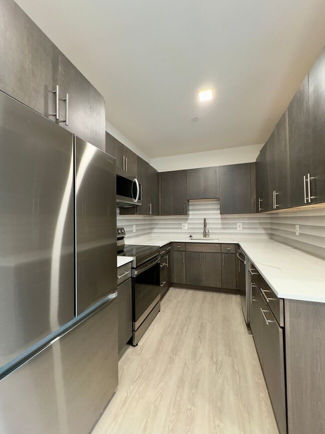 Interior Photo - The Brixton