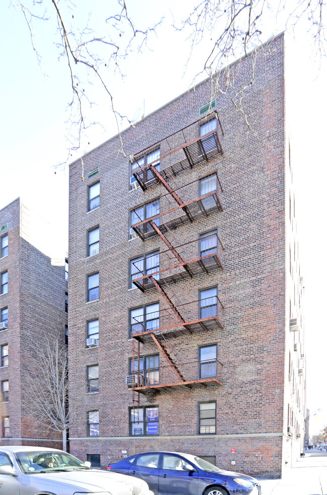 Building Photo - 35-65 86th Street