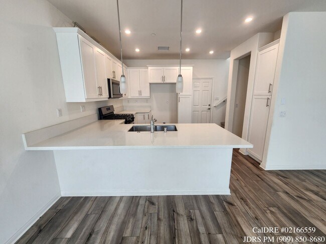 Foto del edificio - Rialto 3 Bedroom Home